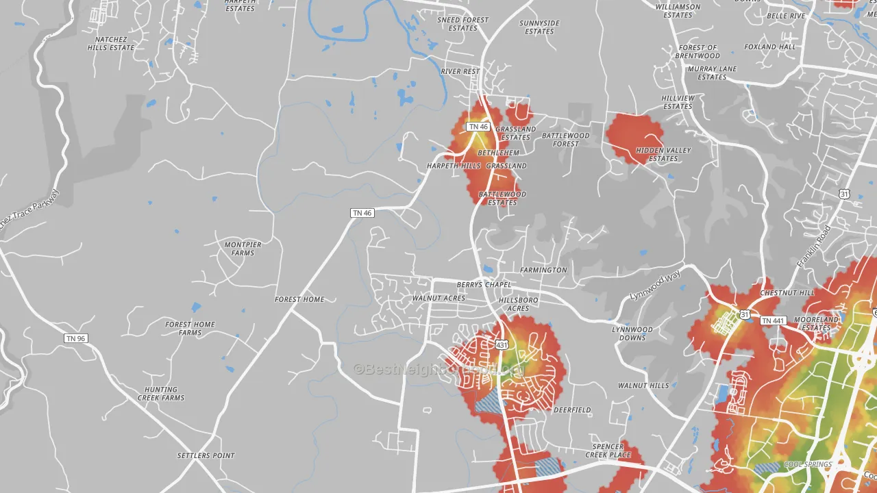 Walk Grade map of 37069, TN, walkable areas in green and car-dependent areas in red