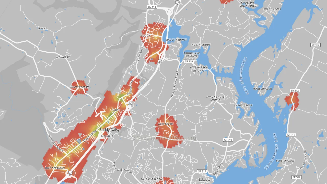 Walk Grade map of 37379, TN, walkable areas in green and car-dependent areas in red