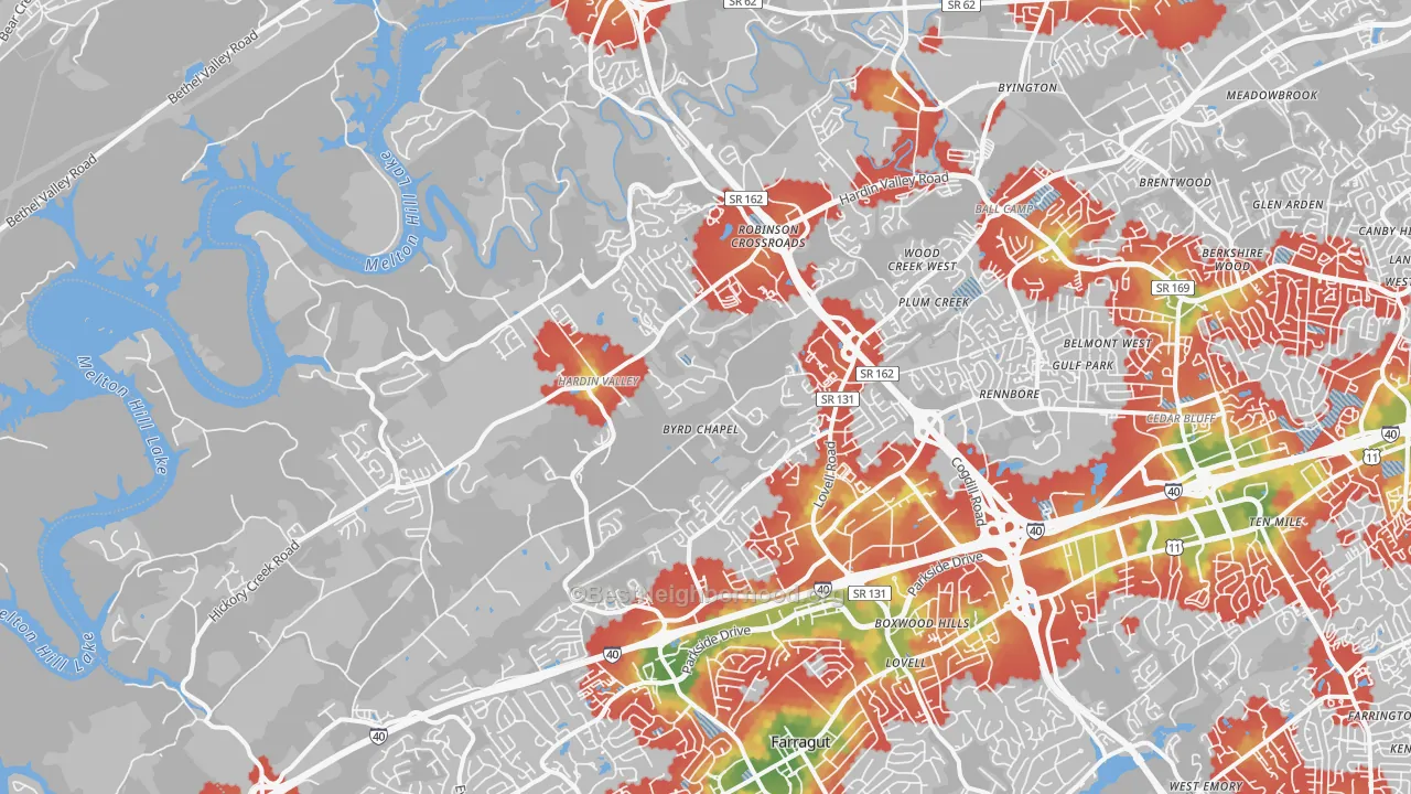 Walk Grade map of 37932, TN, walkable areas in green and car-dependent areas in red