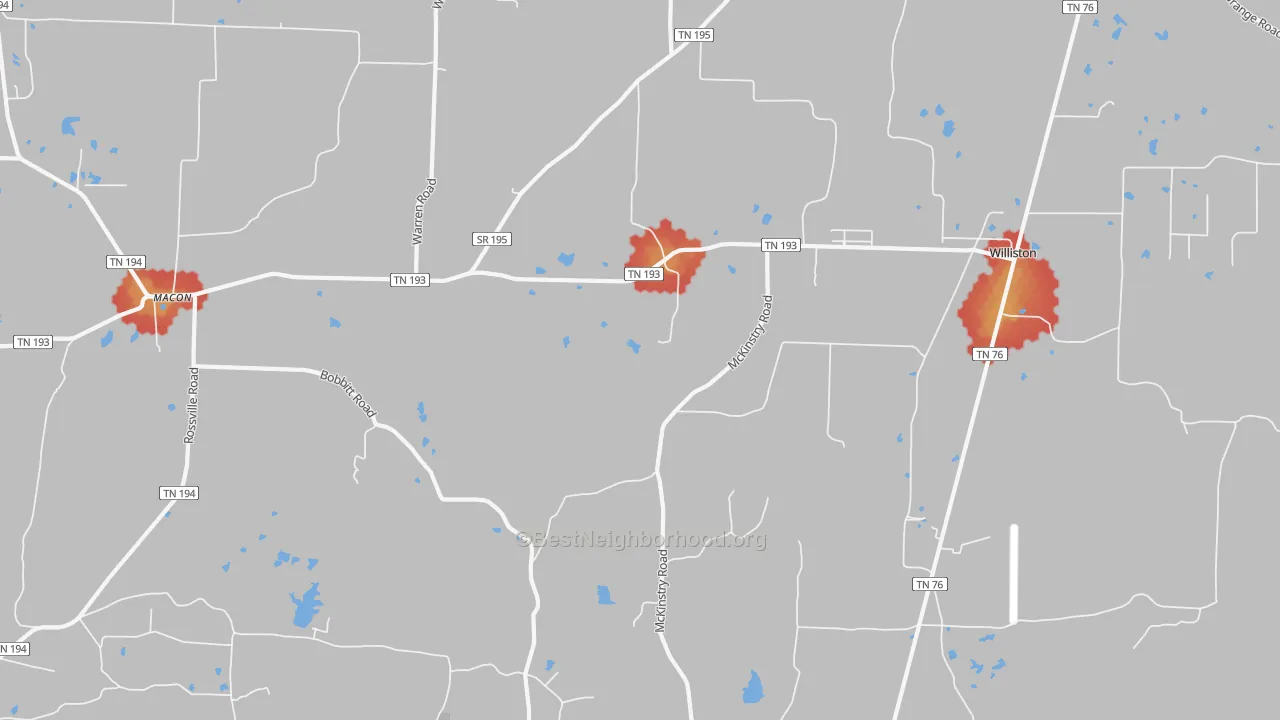 Walk Grade map of 38076, TN, walkable areas in green and car-dependent areas in red