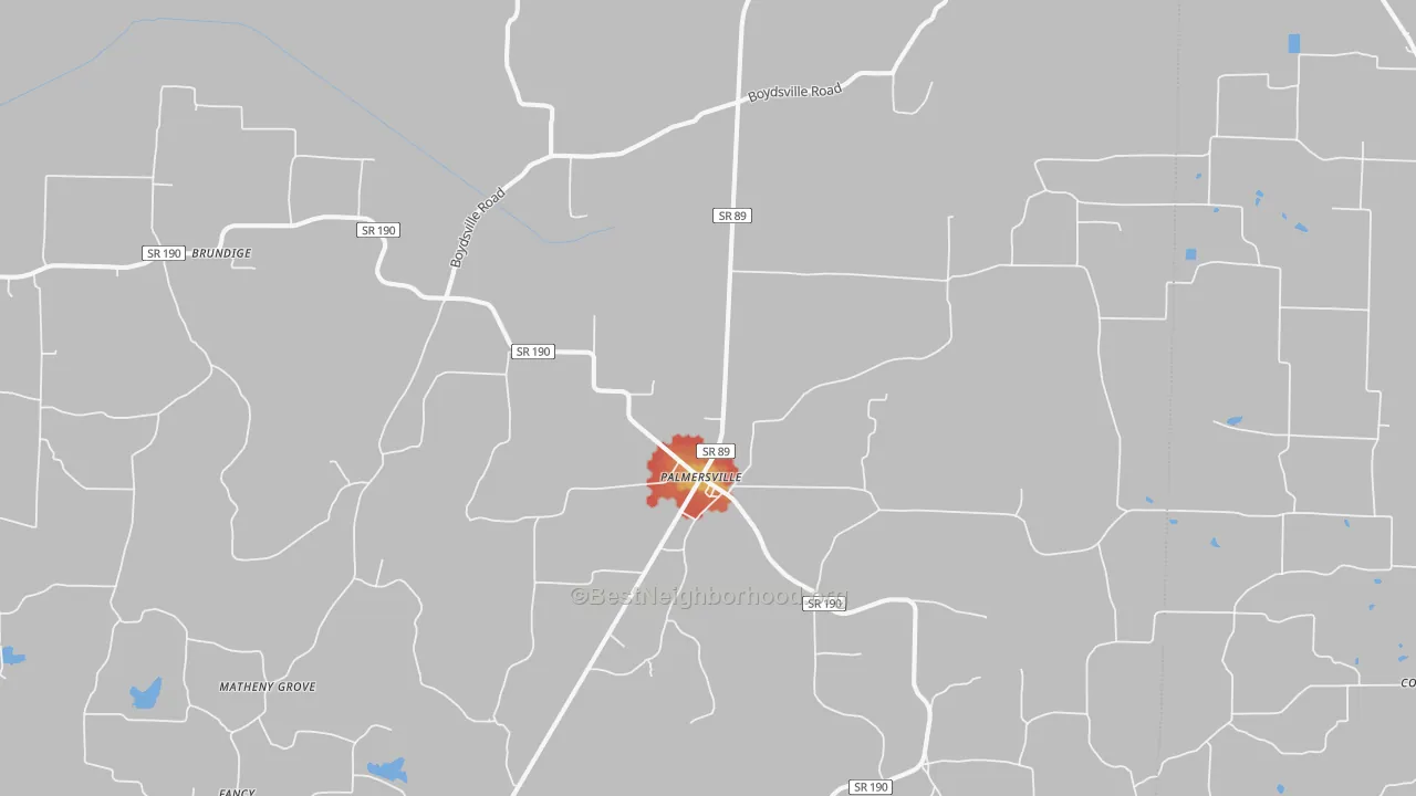 Walk Grade map of 38241, TN, walkable areas in green and car-dependent areas in red