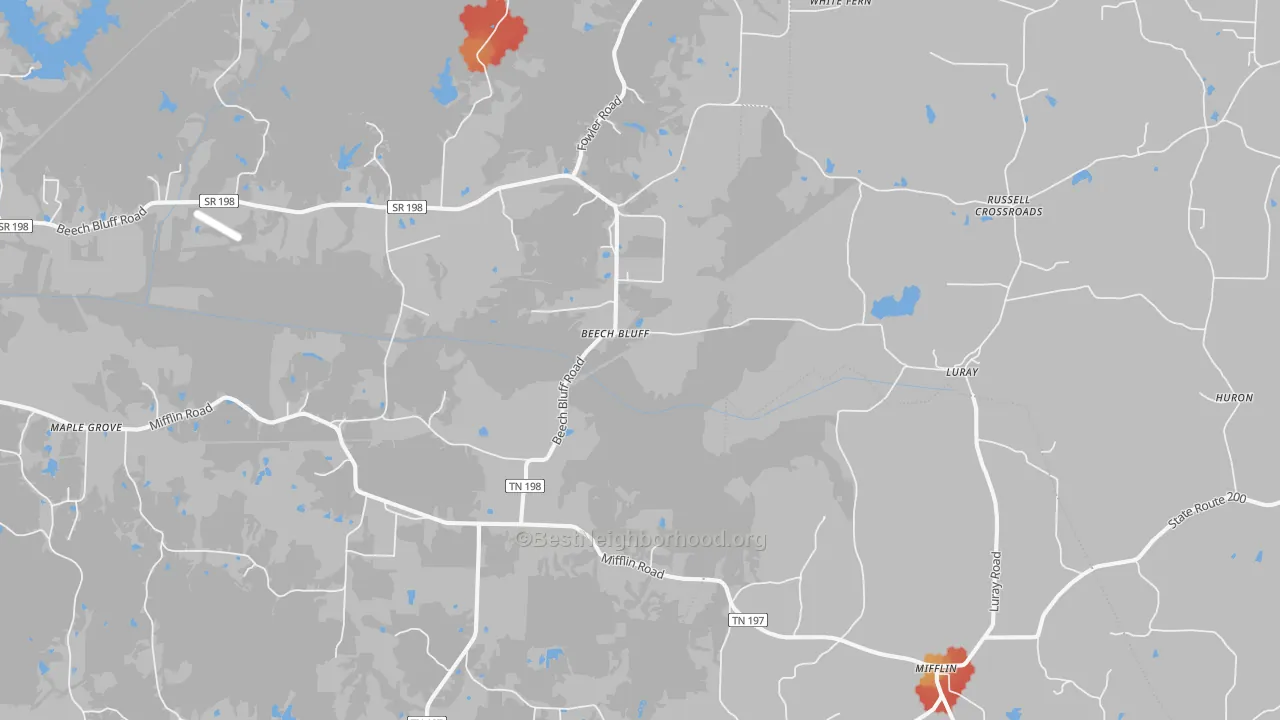 Walk Grade map of 38313, TN, walkable areas in green and car-dependent areas in red
