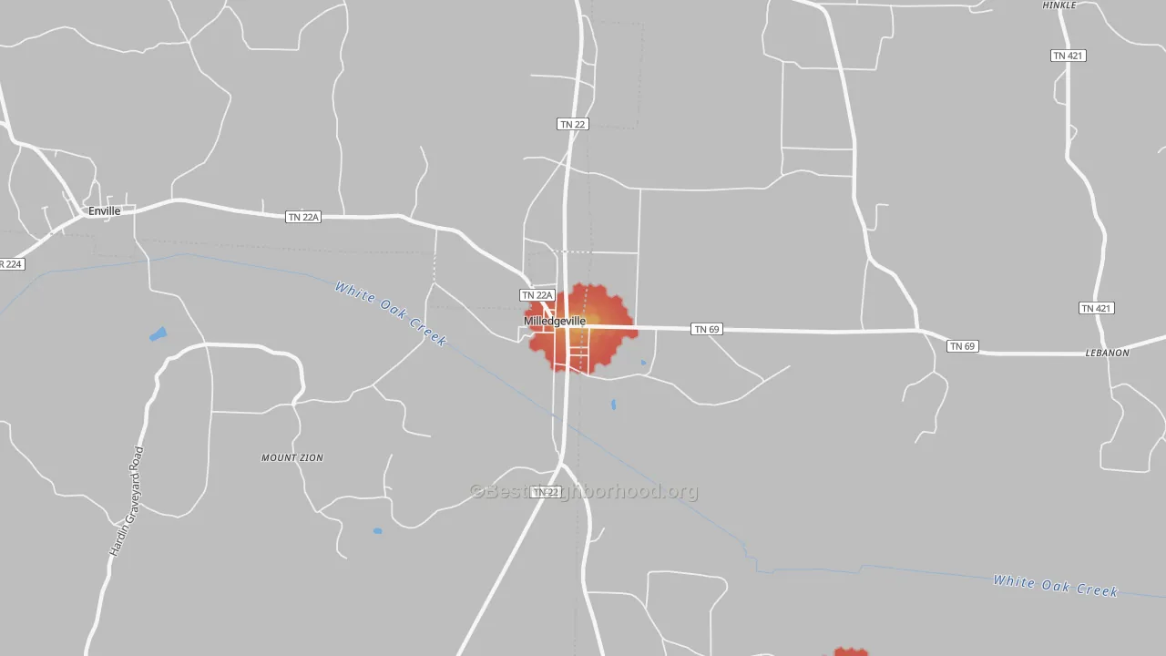 Walk Grade map of 38359, TN, walkable areas in green and car-dependent areas in red