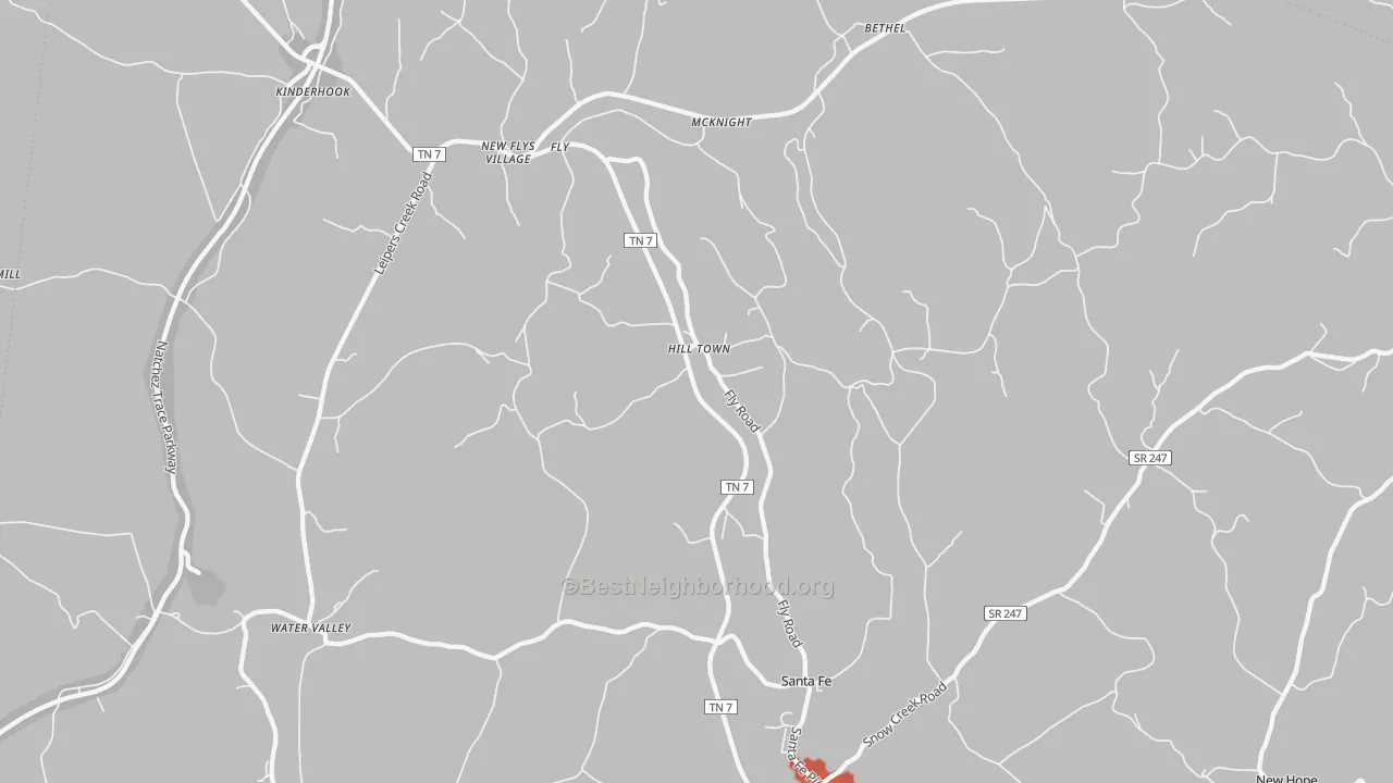 Walk Grade map of 38482, TN, walkable areas in green and car-dependent areas in red