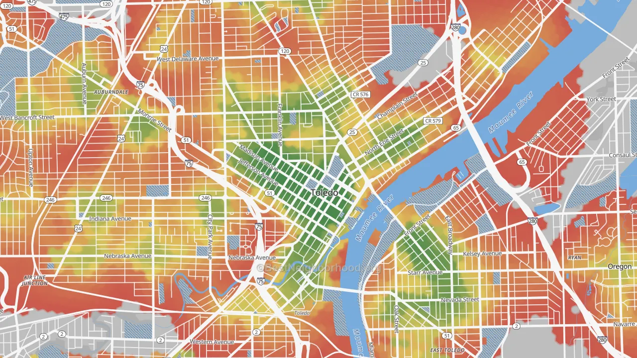 Walk Grade map of 43604, OH, walkable areas in green and car-dependent areas in red