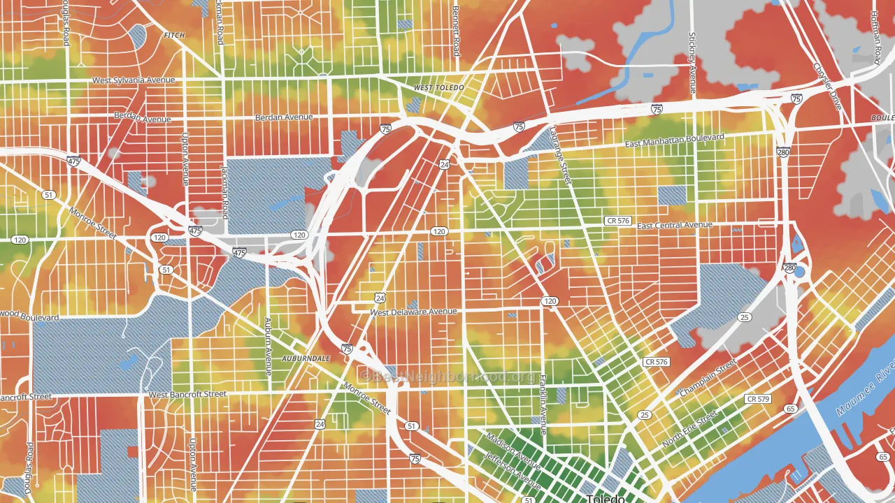 Walk Grade map of 43610, OH, walkable areas in green and car-dependent areas in red