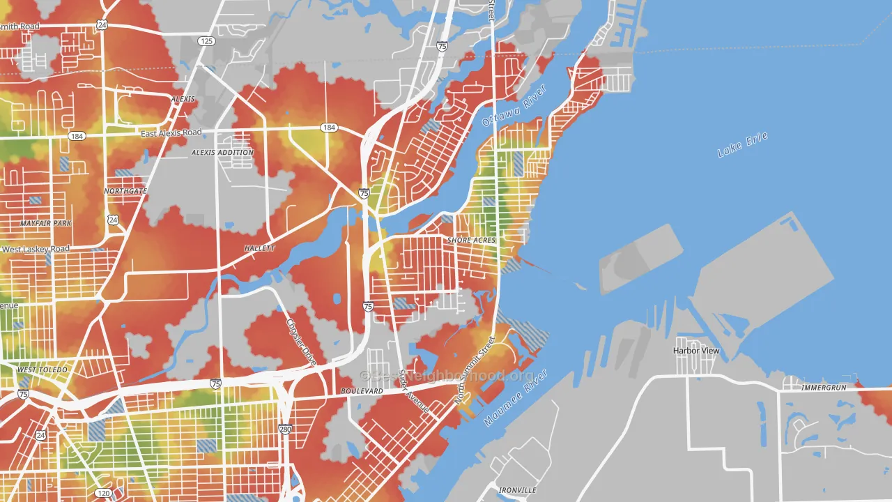 Walk Grade map of 43611, OH, walkable areas in green and car-dependent areas in red