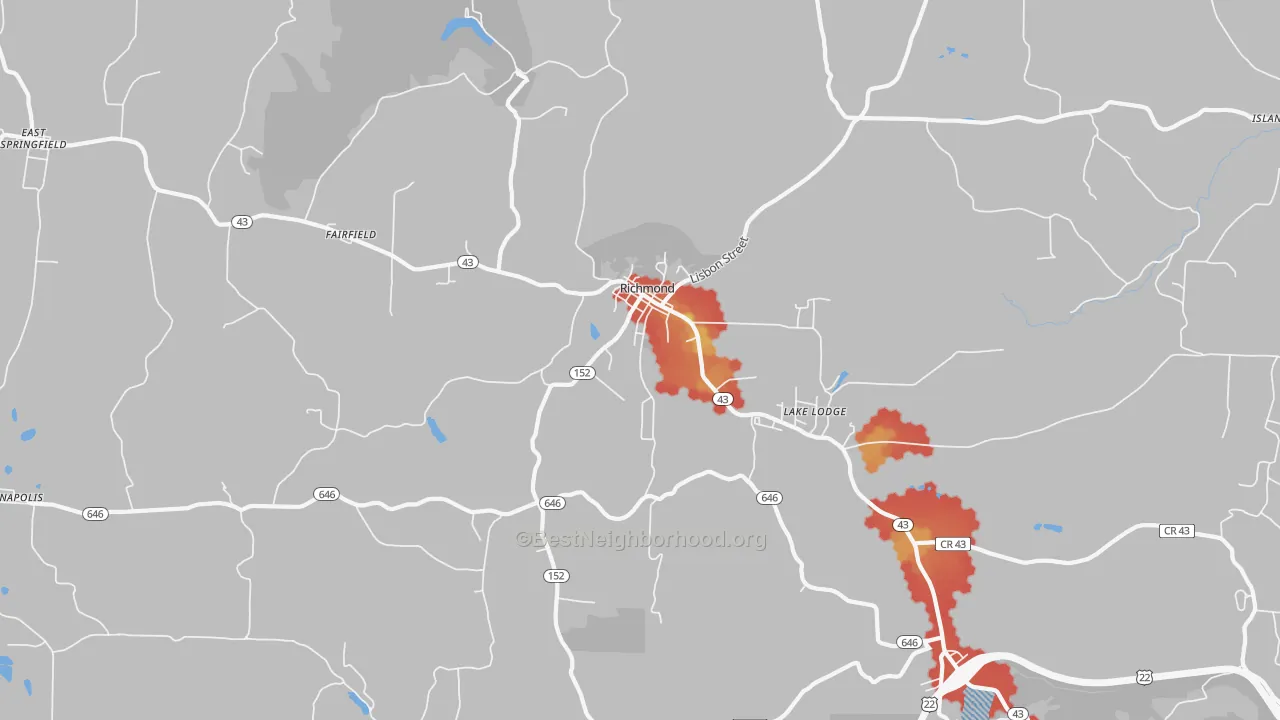 Walk Grade map of 43944, OH, walkable areas in green and car-dependent areas in red