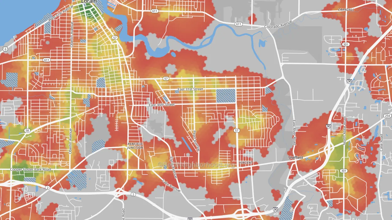 Walk Grade map of 44055, OH, walkable areas in green and car-dependent areas in red