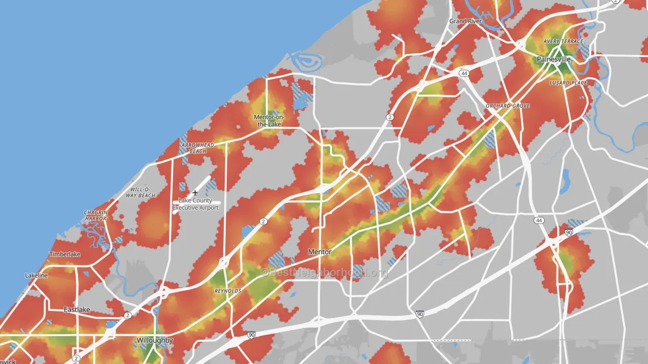 Walk Grade map of 44060, OH, walkable areas in green and car-dependent areas in red