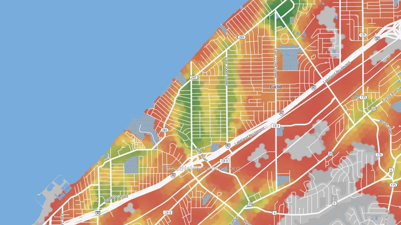 Walk Grade map of 44119, OH, walkable areas in green and car-dependent areas in red