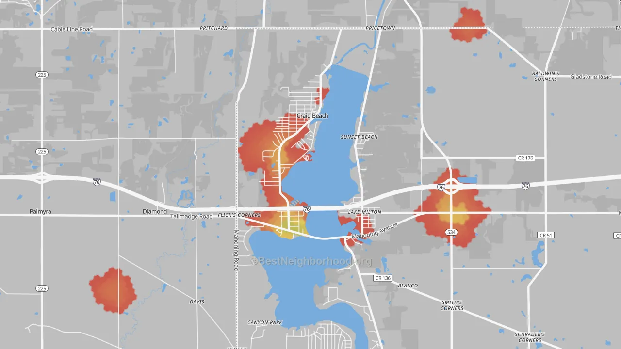 Walk Grade map of 44429, OH, walkable areas in green and car-dependent areas in red