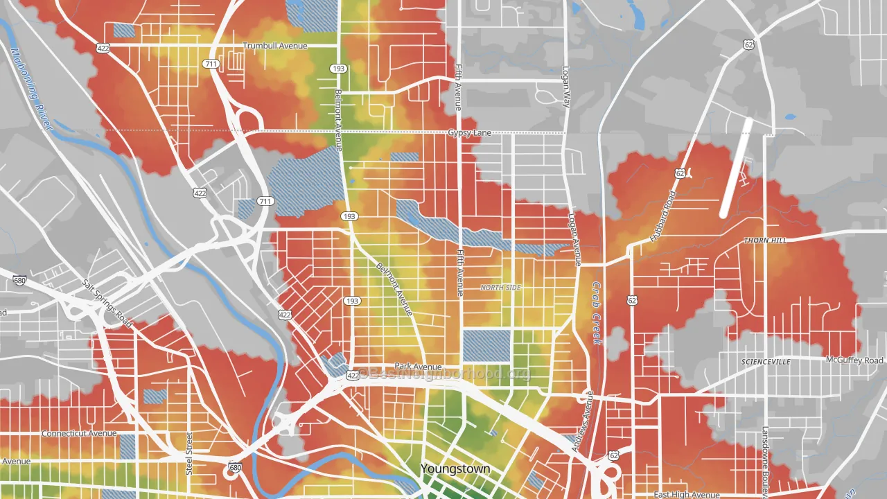 Walk Grade map of 44504, OH, walkable areas in green and car-dependent areas in red