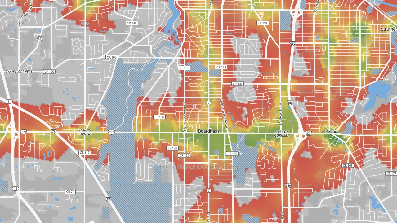 Walk Grade map of 44512, OH, walkable areas in green and car-dependent areas in red