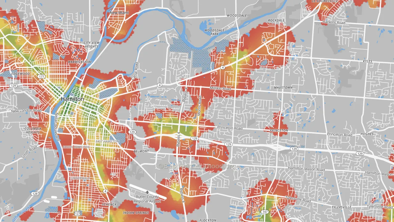 Walk Grade map of 45011, OH, walkable areas in green and car-dependent areas in red