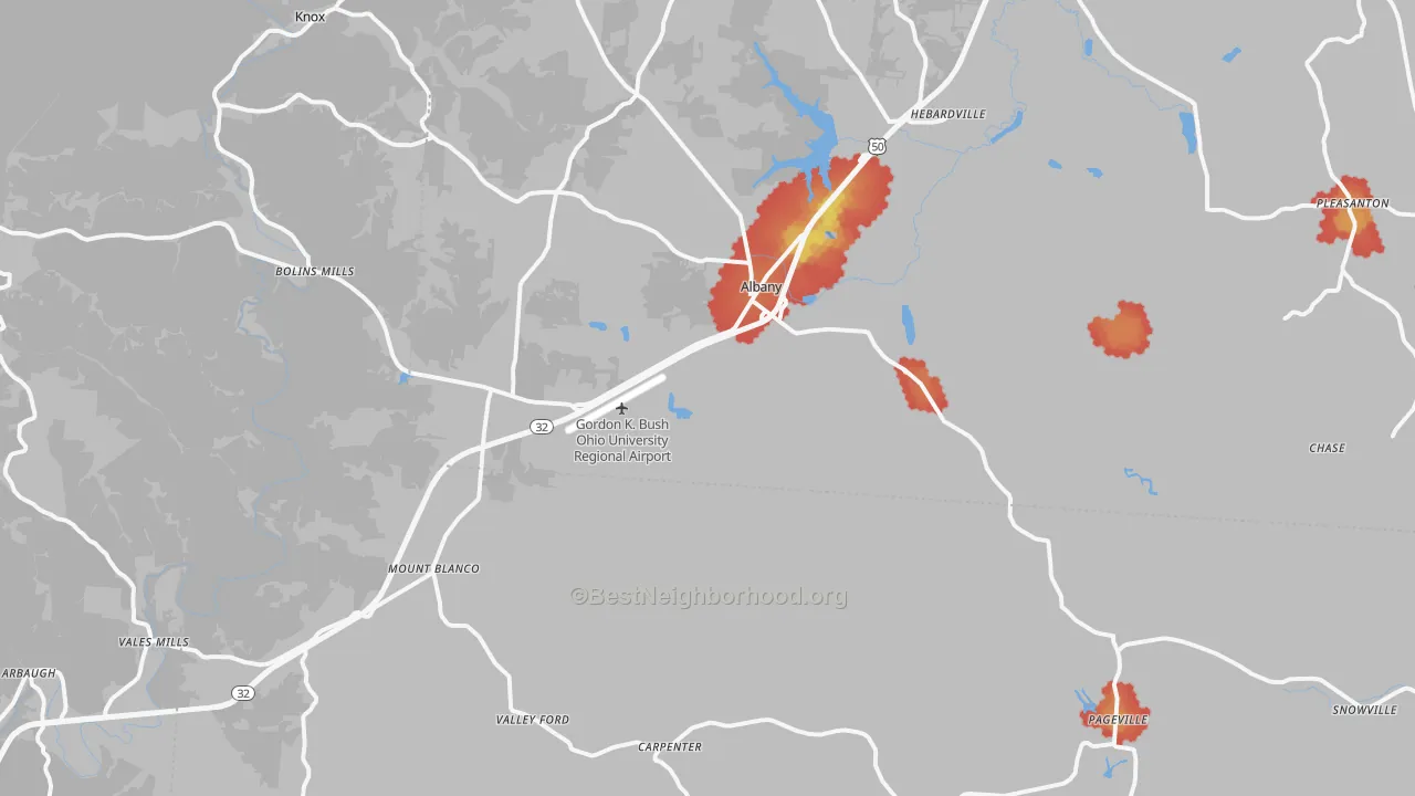 Walk Grade map of 45710, OH, walkable areas in green and car-dependent areas in red