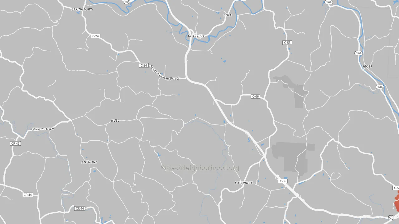 Walk Grade map of 45735, OH, walkable areas in green and car-dependent areas in red