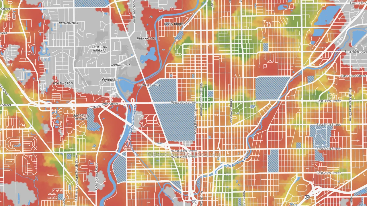 Walk Grade map of 46208, IN, walkable areas in green and car-dependent areas in red