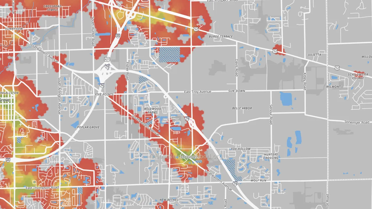 Walk Grade map of 46239, IN, walkable areas in green and car-dependent areas in red