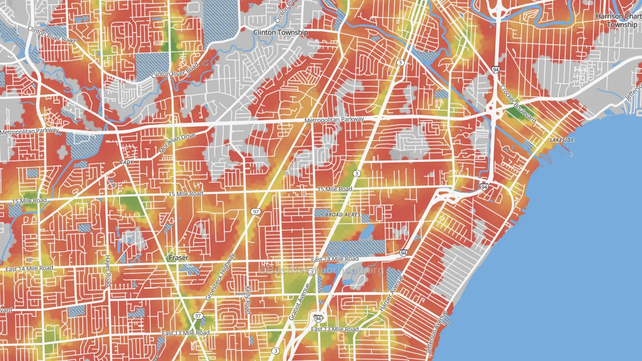 Walk Grade map of 48035, MI, walkable areas in green and car-dependent areas in red