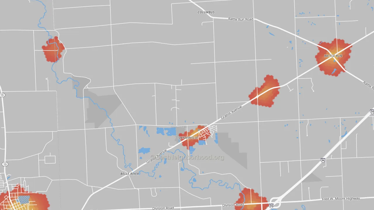 Walk Grade map of 48063, MI, walkable areas in green and car-dependent areas in red