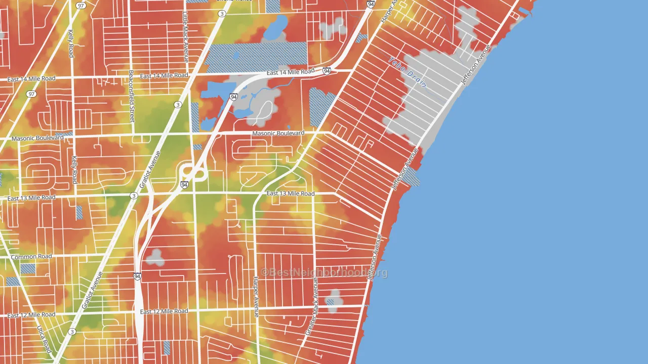 Walk Grade map of 48082, MI, walkable areas in green and car-dependent areas in red
