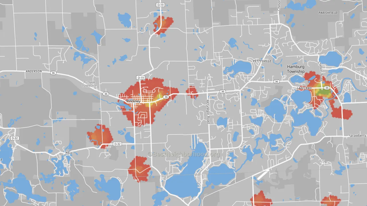 Walk Grade map of 48169, MI, walkable areas in green and car-dependent areas in red