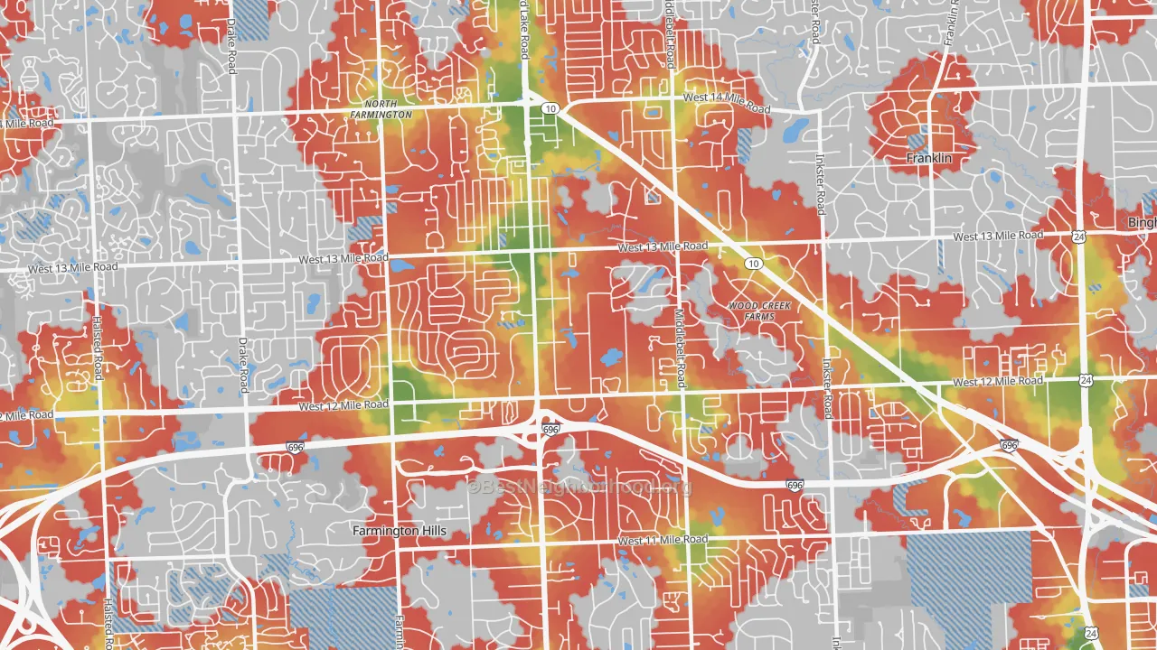 Walk Grade map of 48334, MI, walkable areas in green and car-dependent areas in red