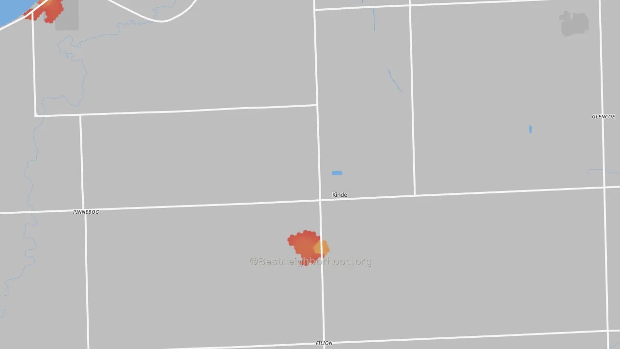 Walk Grade map of 48445, MI, walkable areas in green and car-dependent areas in red