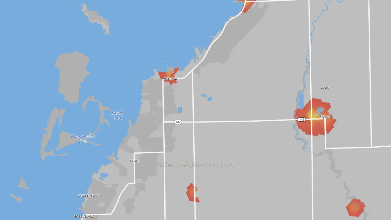 Walk Grade map of 48720, MI, walkable areas in green and car-dependent areas in red