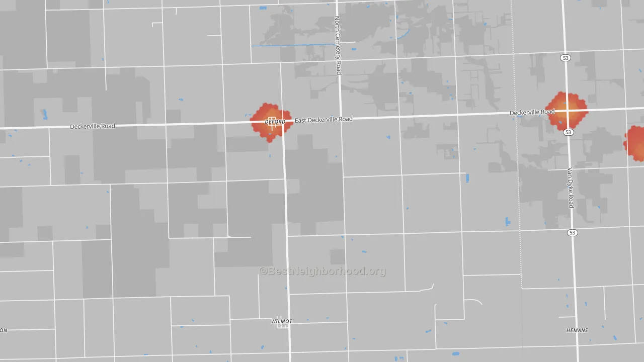 Walk Grade map of 48729, MI, walkable areas in green and car-dependent areas in red