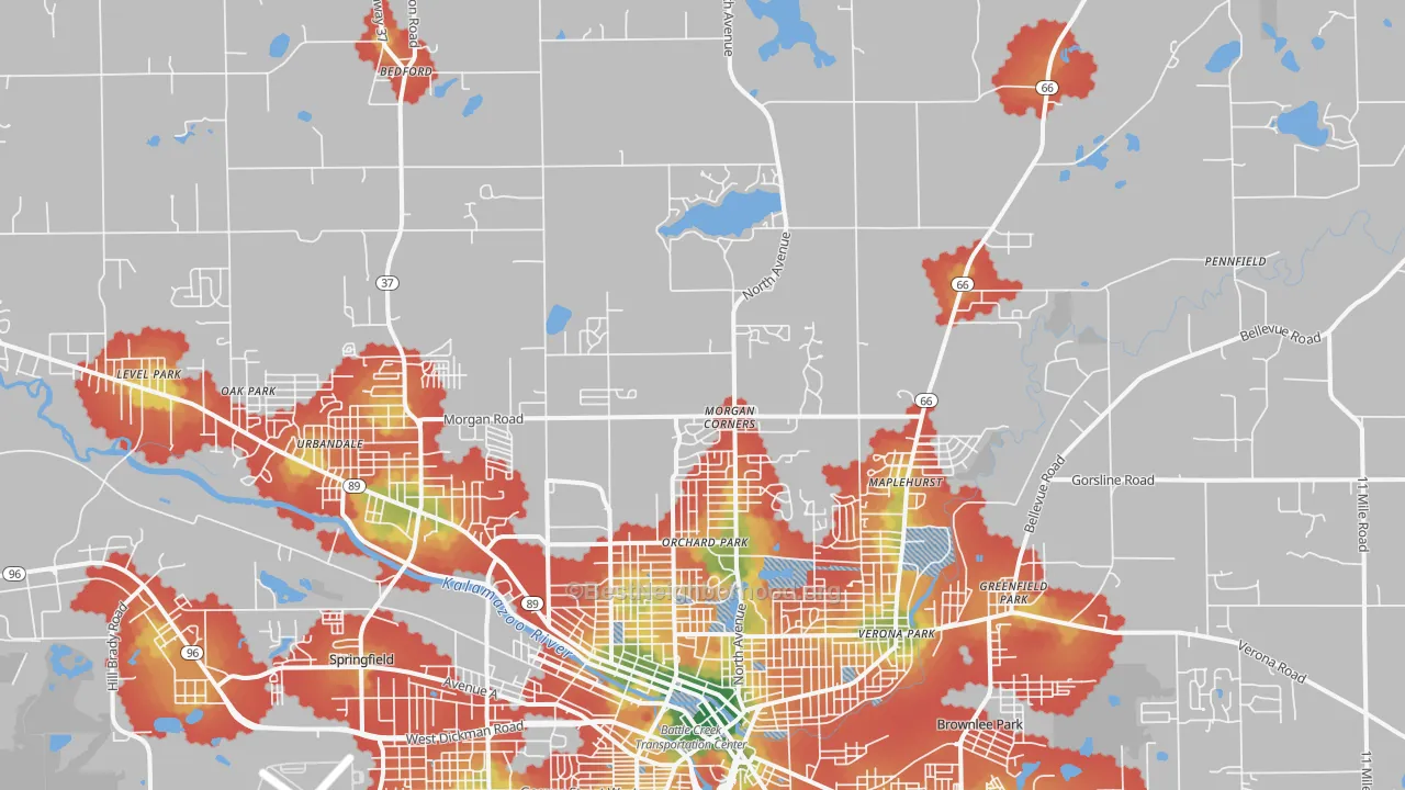 Walk Grade map of 49017, MI, walkable areas in green and car-dependent areas in red