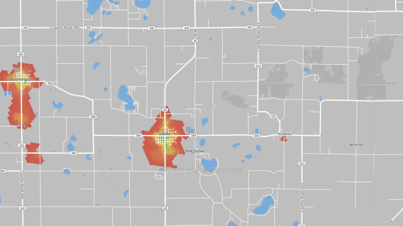 Walk Grade map of 49055, MI, walkable areas in green and car-dependent areas in red