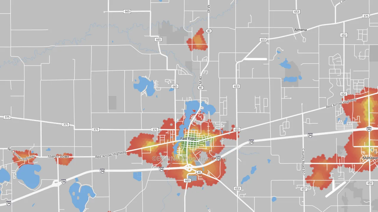 Walk Grade map of 49079, MI, walkable areas in green and car-dependent areas in red