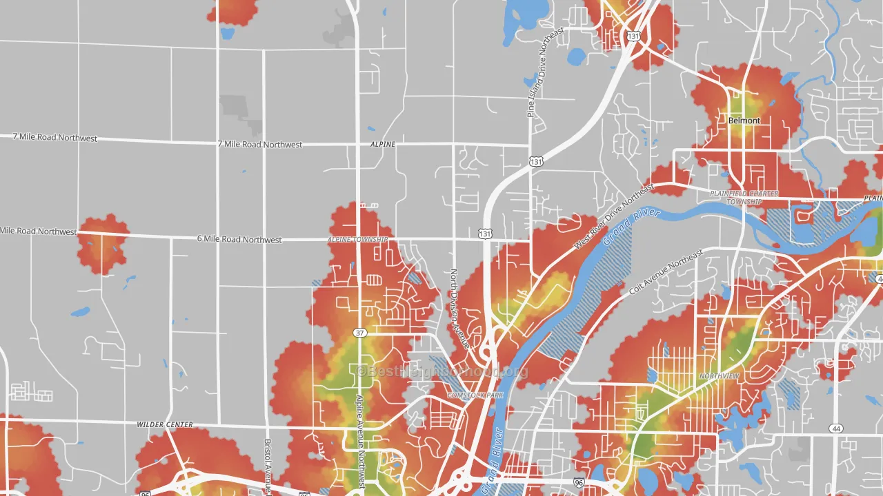Walk Grade map of 49321, MI, walkable areas in green and car-dependent areas in red