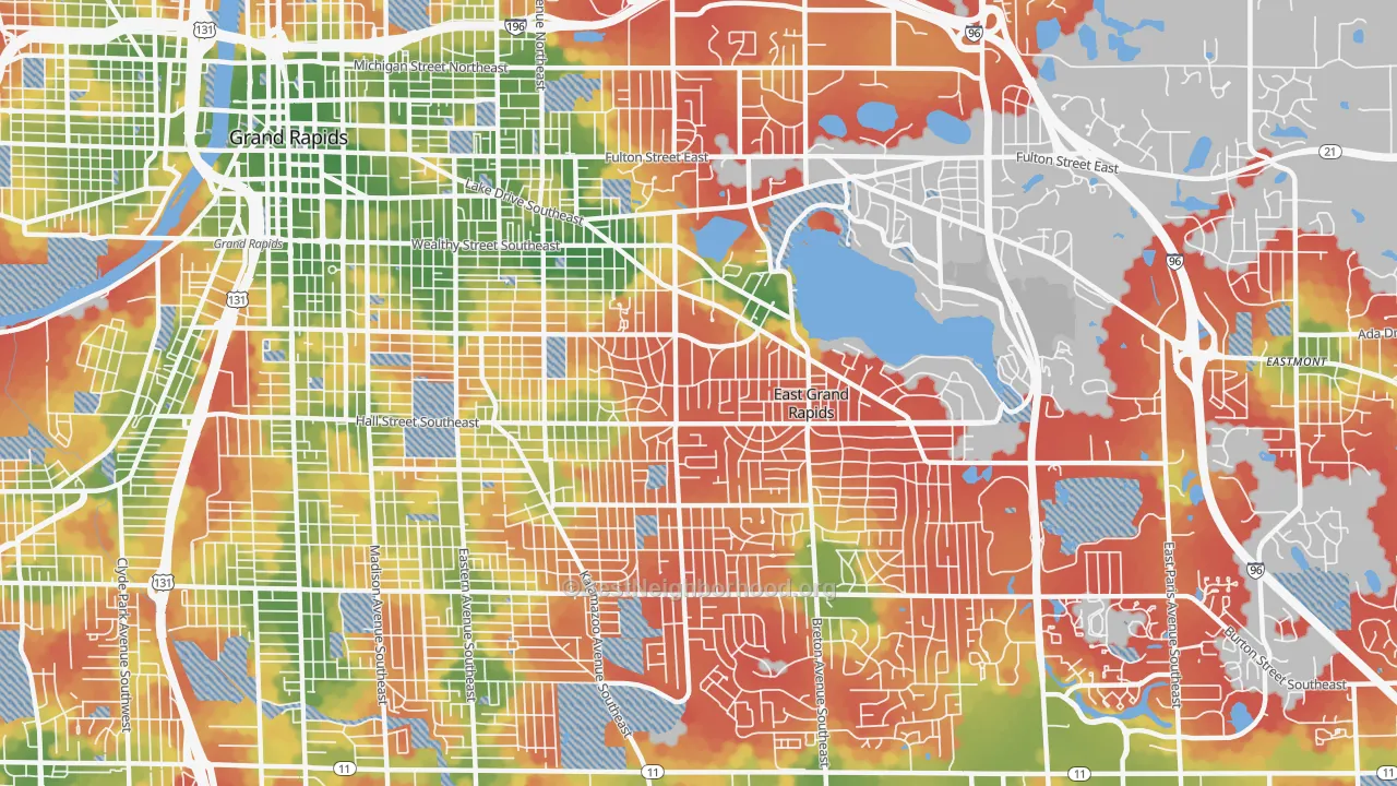Walk Grade map of 49506, MI, walkable areas in green and car-dependent areas in red