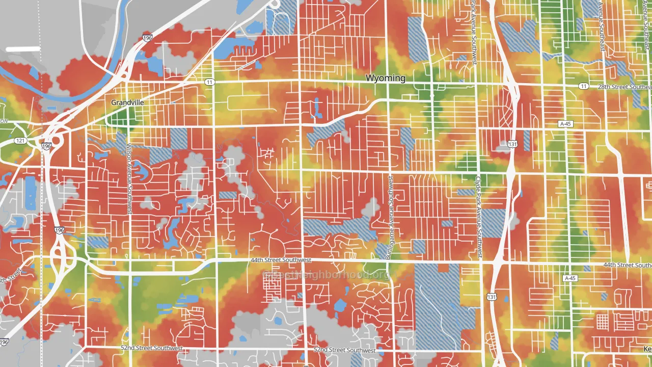 Walk Grade map of 49519, MI, walkable areas in green and car-dependent areas in red