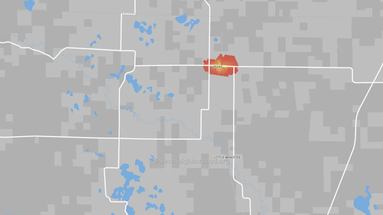 Walk Grade map of 49644, MI, walkable areas in green and car-dependent areas in red