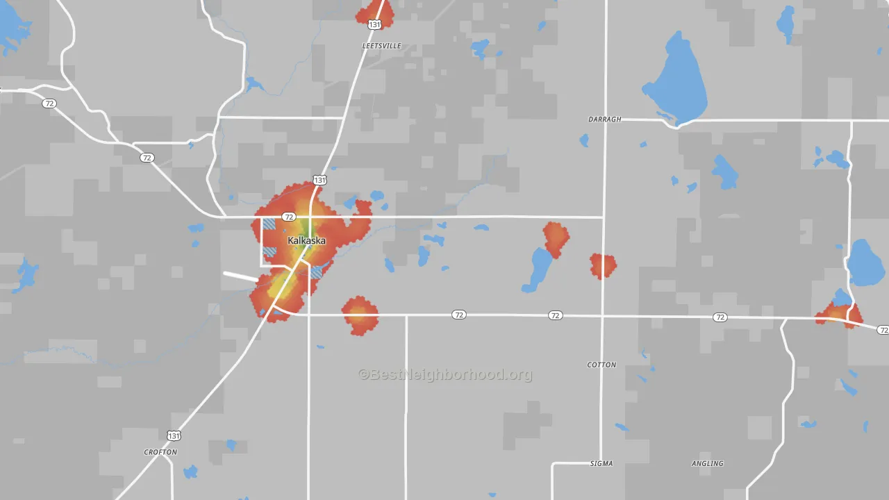 Walk Grade map of 49646, MI, walkable areas in green and car-dependent areas in red