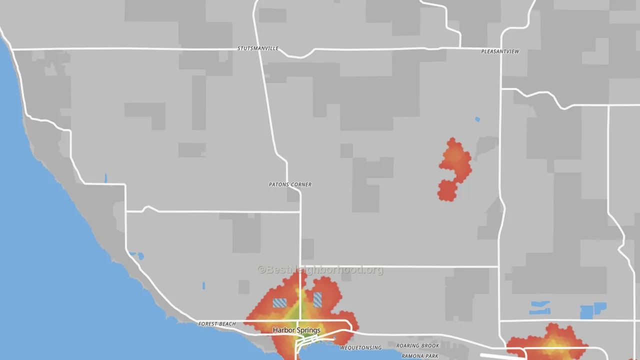 Walk Grade map of 49740, MI, walkable areas in green and car-dependent areas in red