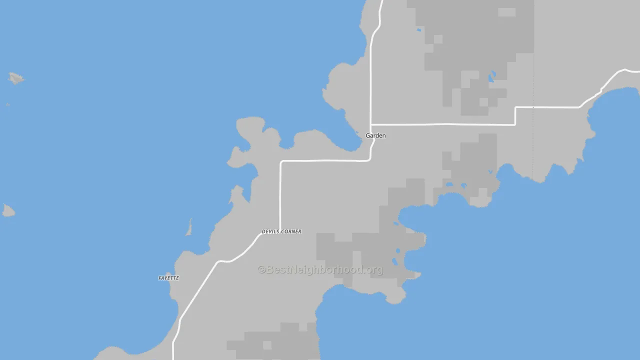 Walk Grade map of 49835, MI, walkable areas in green and car-dependent areas in red