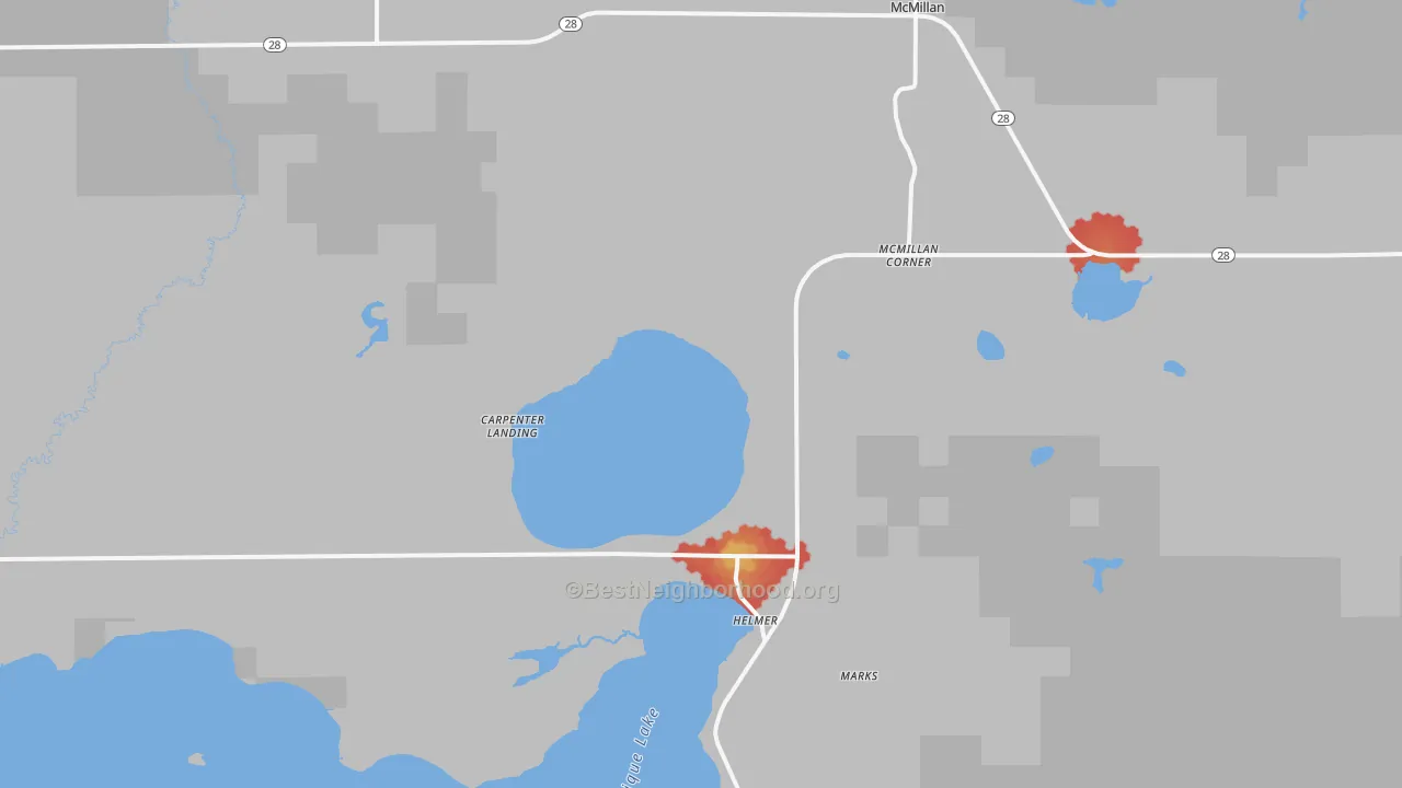 Walk Grade map of 49853, MI, walkable areas in green and car-dependent areas in red