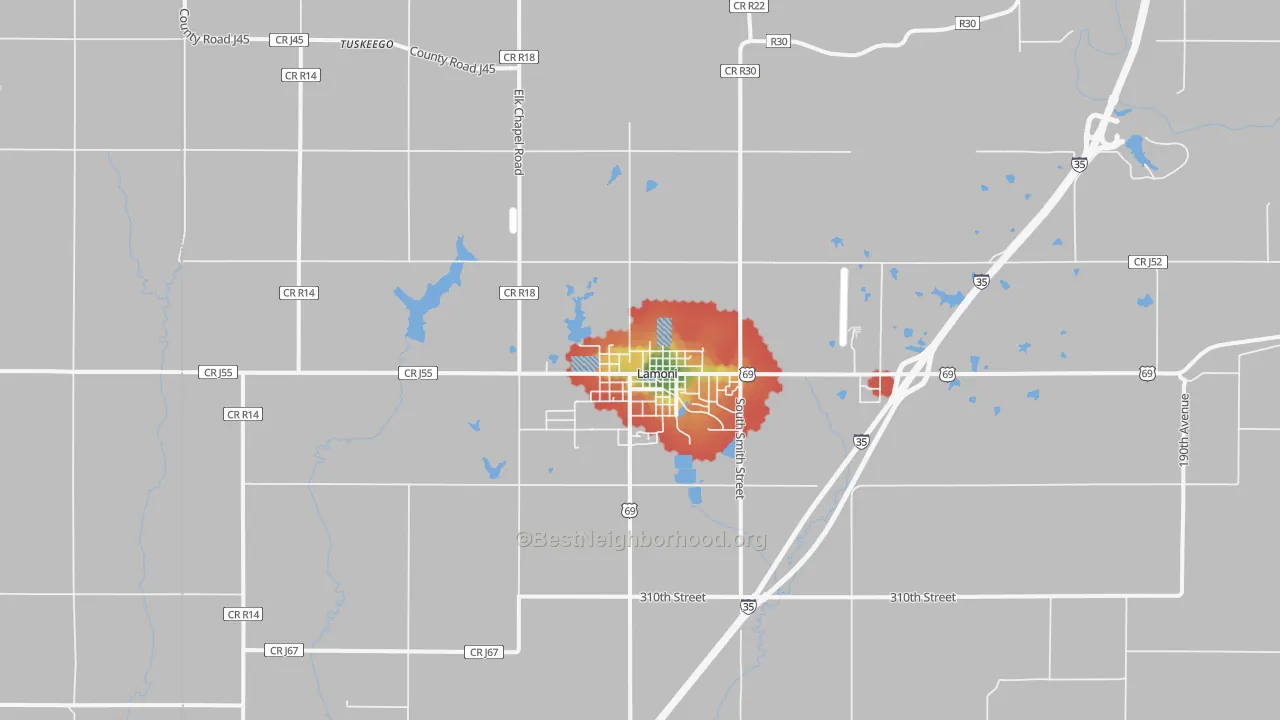 Walk Grade map of 50140, IA, walkable areas in green and car-dependent areas in red