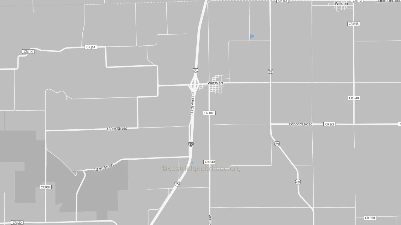Walk Grade map of 50262, IA, walkable areas in green and car-dependent areas in red
