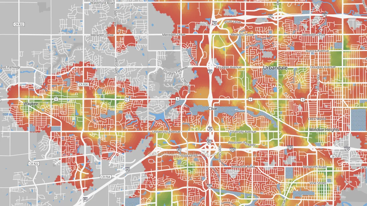 Walk Grade map of 50325, IA, walkable areas in green and car-dependent areas in red