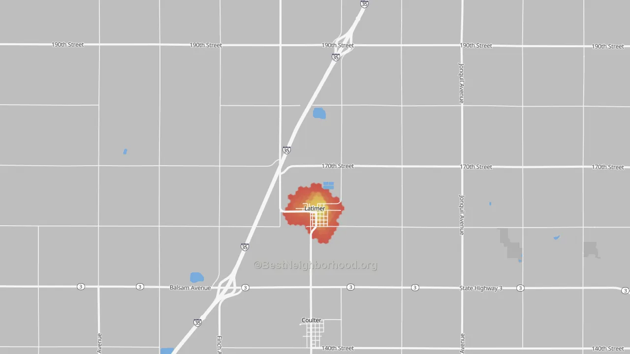 Walk Grade map of 50452, IA, walkable areas in green and car-dependent areas in red