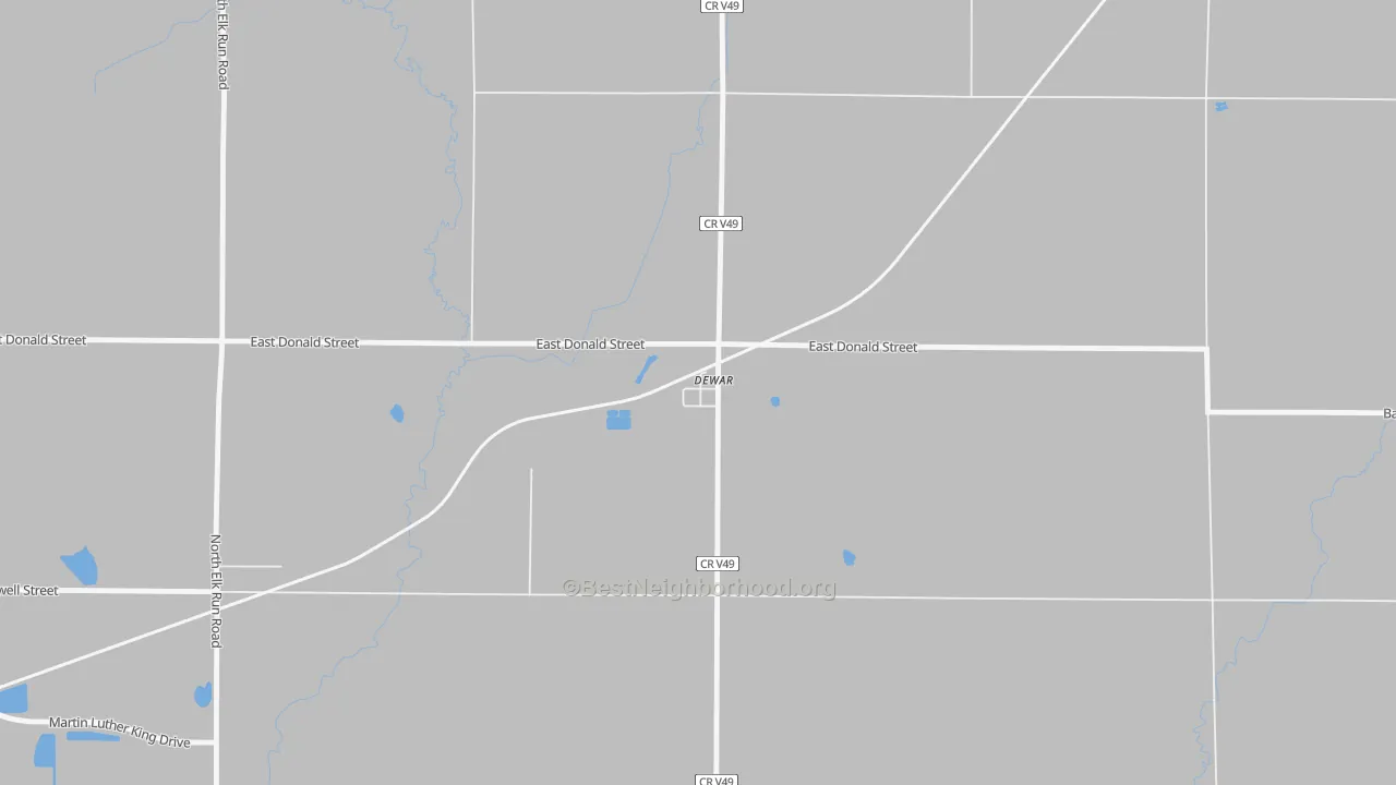 Walk Grade map of 50623, IA, walkable areas in green and car-dependent areas in red