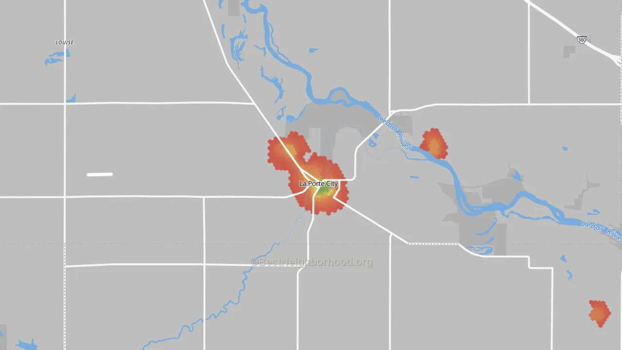 Walk Grade map of 50651, IA, walkable areas in green and car-dependent areas in red