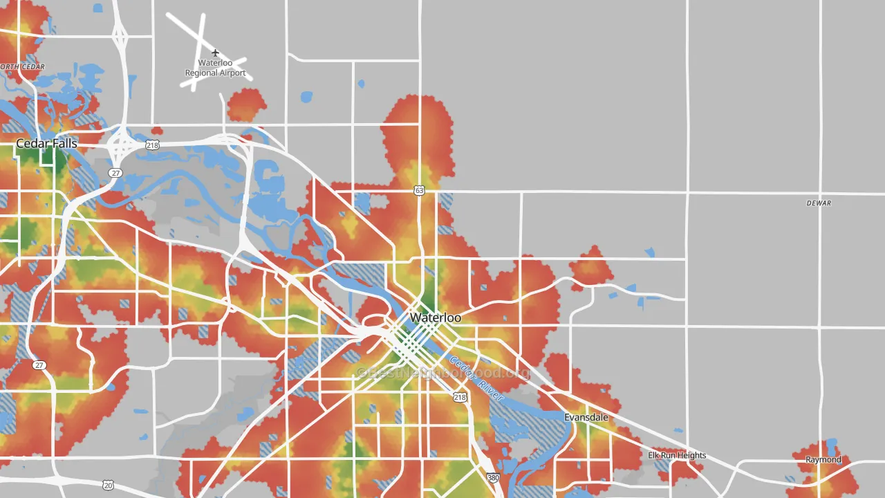 Walk Grade map of 50703, IA, walkable areas in green and car-dependent areas in red