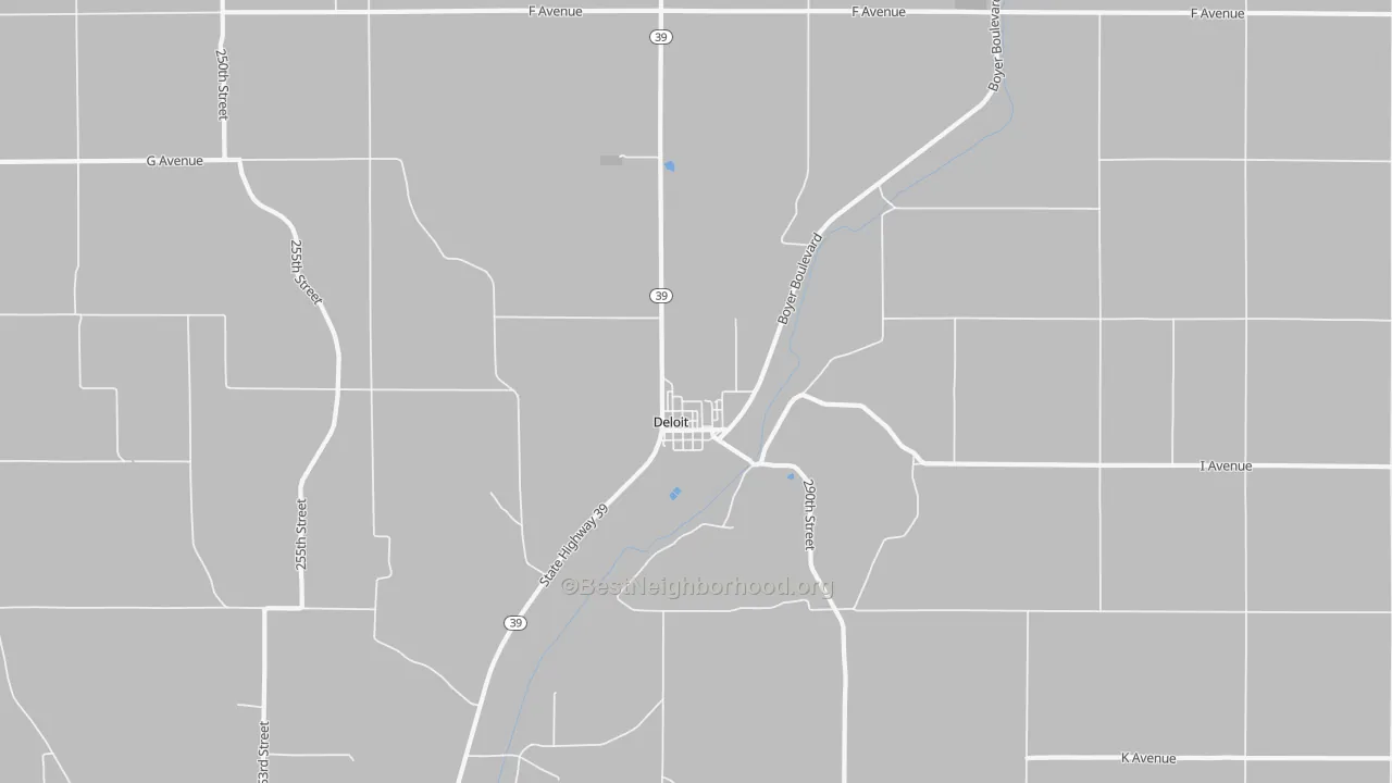 Walk Grade map of 51441, IA, walkable areas in green and car-dependent areas in red